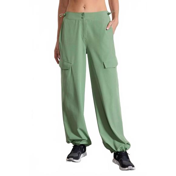 NEW MPG SPORT inspire cargo pant in hedge green - Picture 1 of 5